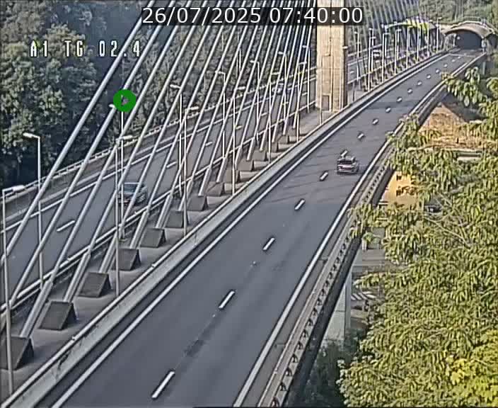 Traffic live webcam Luxembourg Sandweiler - A1 direction Luxembourg-ville - BK 2.4