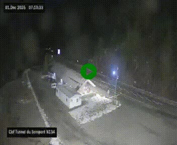 Webcam à l'entrée du tunnel du Somport, côté français, sur la N134, dans les Pyrénées, en direction de l'Espagne, à 1116 mètres d'altitude