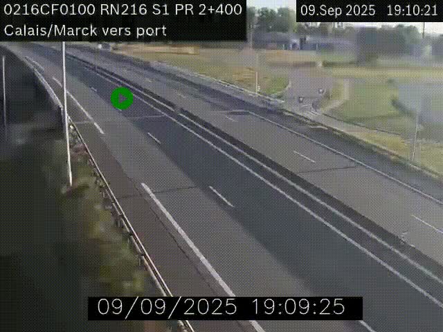 Webcam à Calais sur A216 (N216) en direction du port (harbour) de Calais.