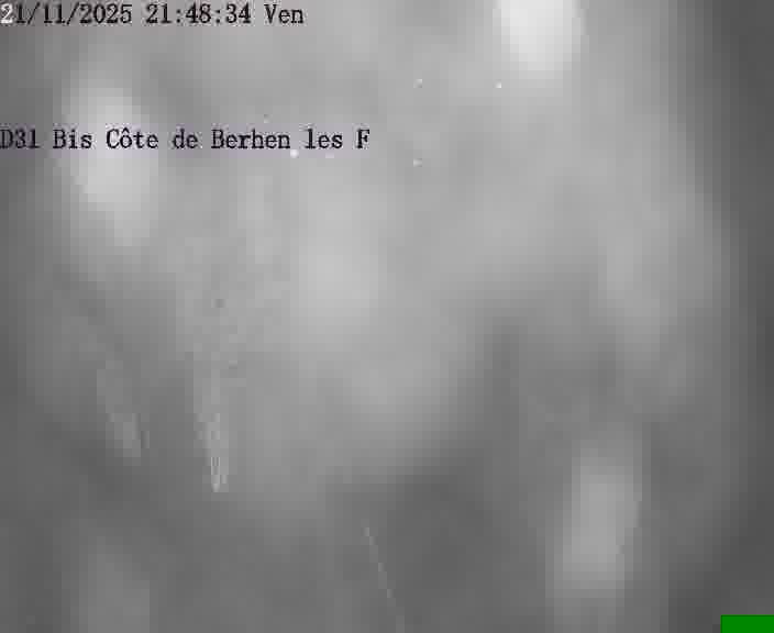 Webcam de surveillance sur D31bis (France) à Behren-lès-Forbach, cadrée vers Sarreguemines, proposant une information routière utile aux déplacements quotidiens.