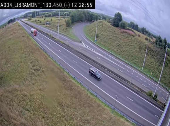 Webcam à Libramont sur l'E411 à la jonction avec la N89 menant vers Bouillon et la France. Vue orientée vers Arlon