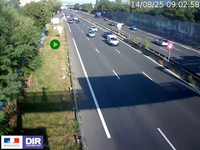 Webcam à Bron sur l'A43 à la jonction avec le boulevard périphérique de Lyon (D383). Vue orientée vers Lyon