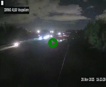 Webcam autoroute A150 à hauteur de La Vaupalière en périphérie de Rouen. Vue orientée vers Rouen