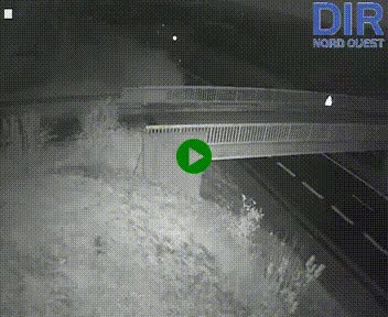 Webcam sur A84 à hauteur de Pont-Farcy, au niveau du pont autoroutier sur la Vire, au sud de Saint-Lô
