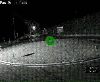 Webcam sur la N22 au niveau du poste frontière entre la France et Andorre à proximité de Pas de la Case à plus de 2000 mètres d'altitude