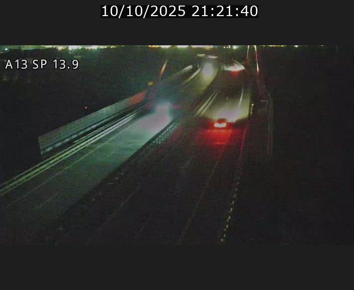 Traffic live webcam Luxembourg Kayl - A13 direction Esch-sur-Alzette/Luxembourg-ville - BK 13.9