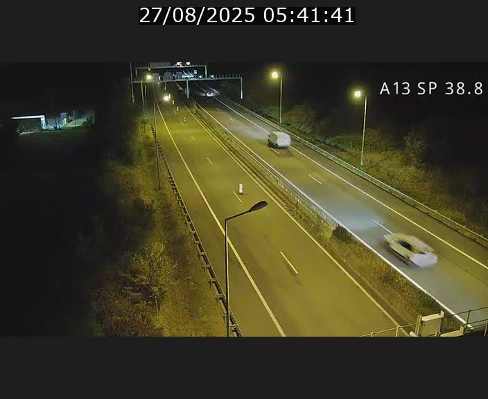 Webcam autoroute A13 à l'entrée ouest du tunnel Markusbierg à Schengen. Vue orientée vers le tunnel et l'Allemagne