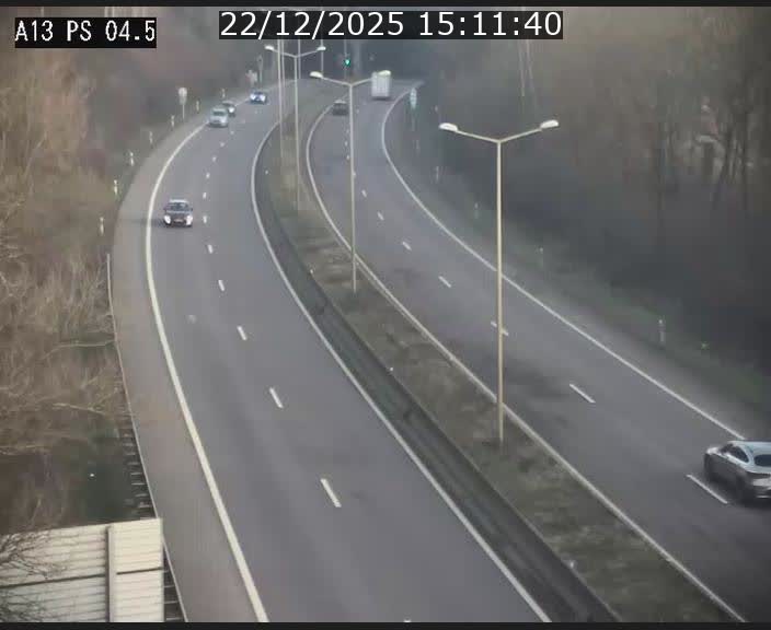 Traffic live webcam Luxembourg Differdange - A13 direction Esch-sur-Alzette - BK 4.5