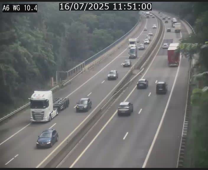 Traffic live webcam Luxembourg Mamer - A6 - BK 10.4 - direction Luxembourg/France/Allemagne