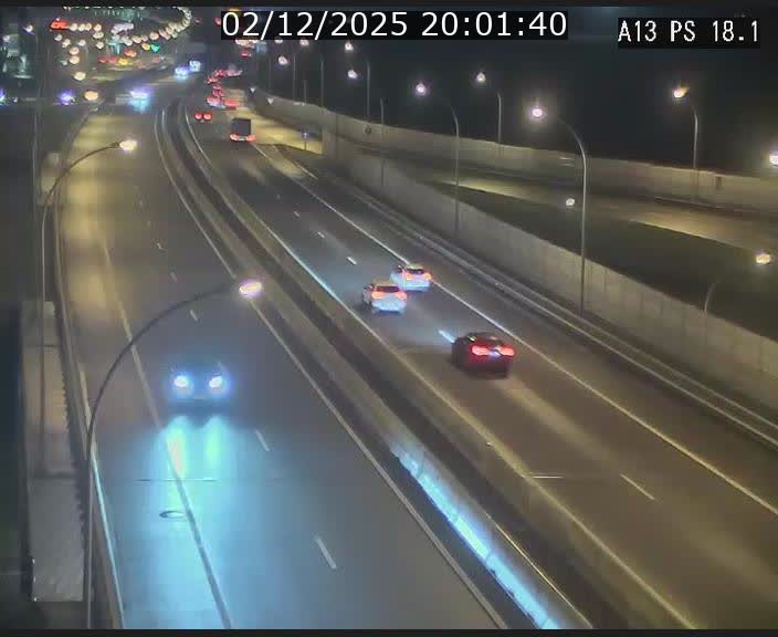 Traffic live webcam Luxembourg Dudelange - A13 direction Croix de Bettembourg - BK 18.1