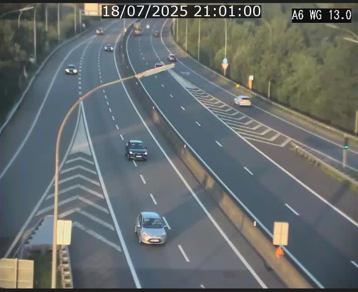 Traffic live webcam Luxembourg Mamer - A6 - BK 13 - direction Luxembourg/France/Allemagne