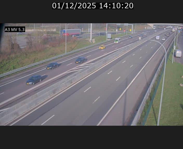 Webcam à l'Aire de Berchem au Luxembourg sur l'A3. Vue orientée vers la France