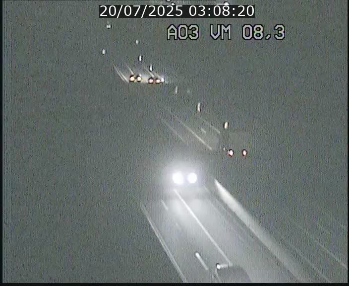 Traffic live webcam Luxembourg Bettembourg - A3 - BK 8.3 - direction France