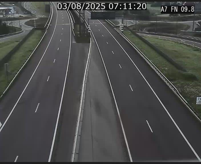 Caméra trafic Luxembourg - A7, Tunnel Gousselerbierg, sortie sud, direction rond-point Lorentzweiler (BK 9.9)