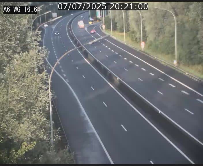 Traffic live webcam Luxembourg Aire de Capellen - A6 - BK 16.6 - direction Luxembourg/France/Allemagne