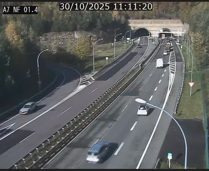 Caméra autoroute Luxembourg A7 - Echangeur Waldhaff - direction Tunnel Stafelter