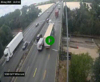 Webcam sur le périphérique de Bordeaux à l'est de la ville. Caméra située sur le Pont Mitterand sur la N230