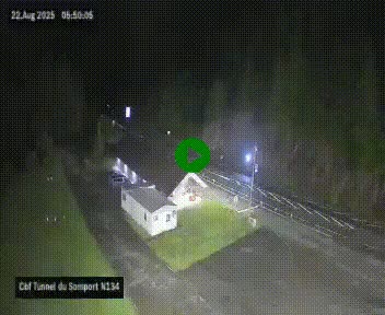 Webcam à l'entrée du tunnel du Somport, côté français, sur la N134, dans les Pyrénées, en direction de l'Espagne, à 1116 mètres d'altitude