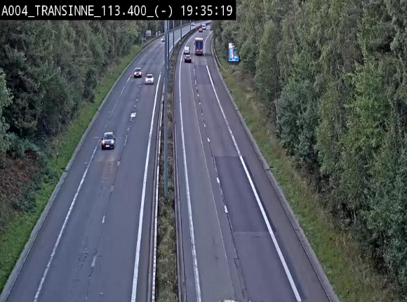 Caméra trafic E411 (A4) - Transinne direction Namur - BK 113.425