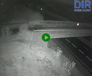 Webcam sur A84 à hauteur de Pont-Farcy, au niveau du pont autoroutier sur la Vire, au sud de Saint-Lô