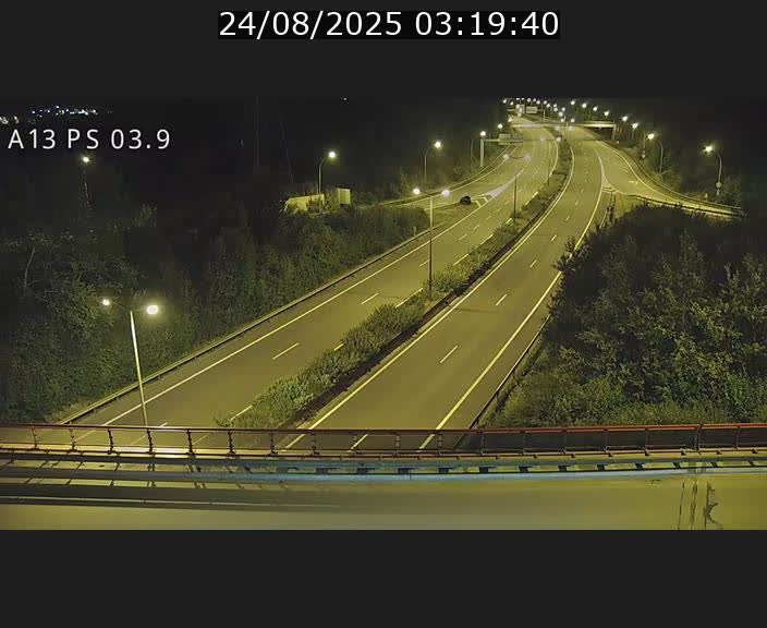 Traffic live webcam Luxembourg Differdange - A13 direction Esch-sur-Alzette - BK 3.9