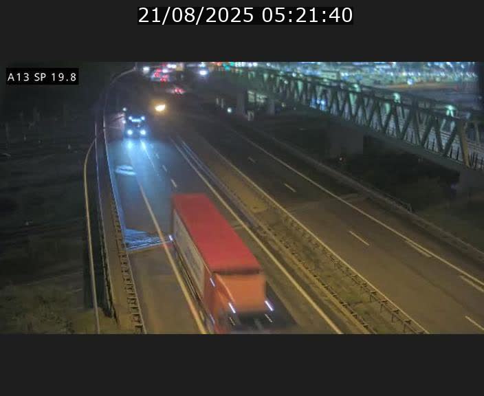 Traffic live webcam Luxembourg Croix de Bettembourg - A13 direction Esch-sur-Alzette - BK 19.8