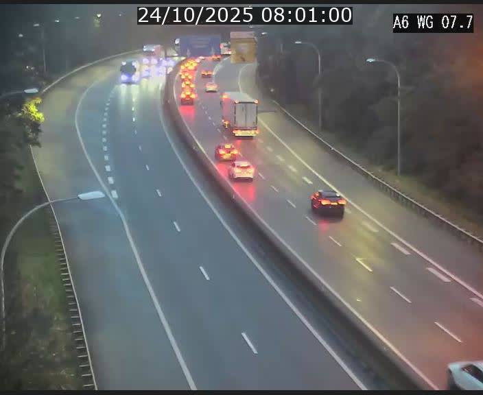 Traffic live webcam Luxembourg - Bridel - A6 - BK 7.7 - direction Belgique
