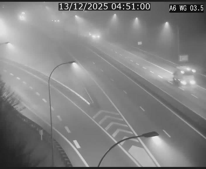 Traffic live webcam Luxembourg - Croix de Cessange - A6 - BK 3.5 - direction France/Allemagne