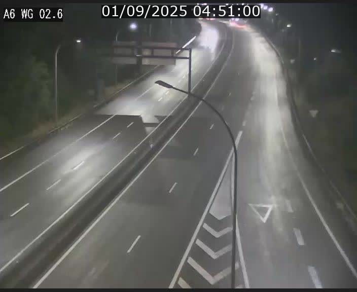 Traffic live webcam Luxembourg Croix de Cessange - A6 - BK 2.6 - direction France/Allemagne