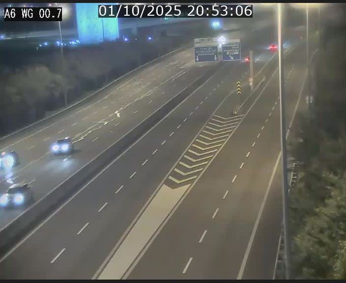 Traffic live webcam Luxembourg Croix de Cessange - A6 - BK 0.7 - direction A3 France
