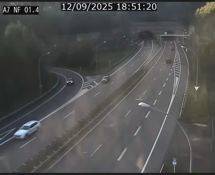 Caméra autoroute Luxembourg A7 - Echangeur Waldhaff - direction Tunnel Stafelter