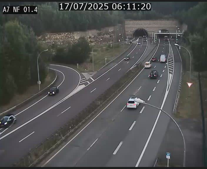 Caméra autoroute Luxembourg A7 - Echangeur Waldhaff - direction Tunnel Stafelter