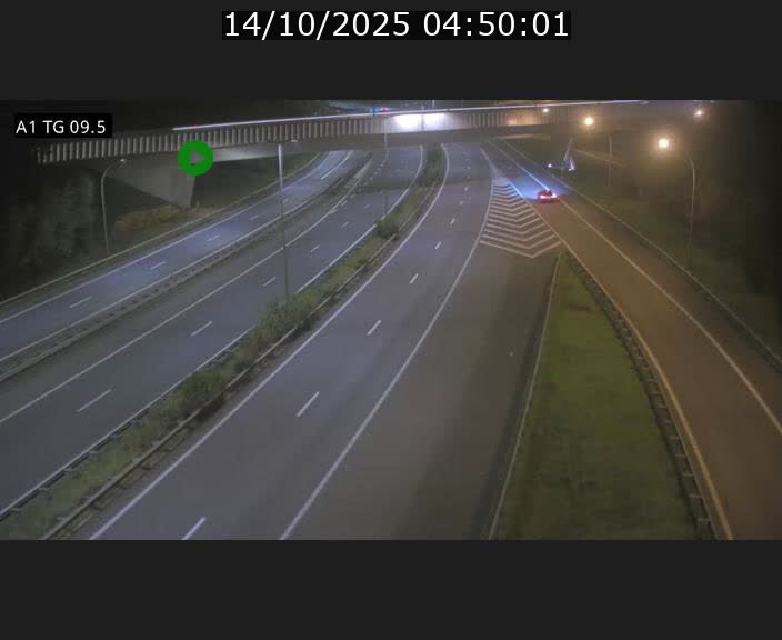 Traffic live webcam Luxembourg Jonction Grünewald - A1 direction Luxembourg-ville - BK 9.5