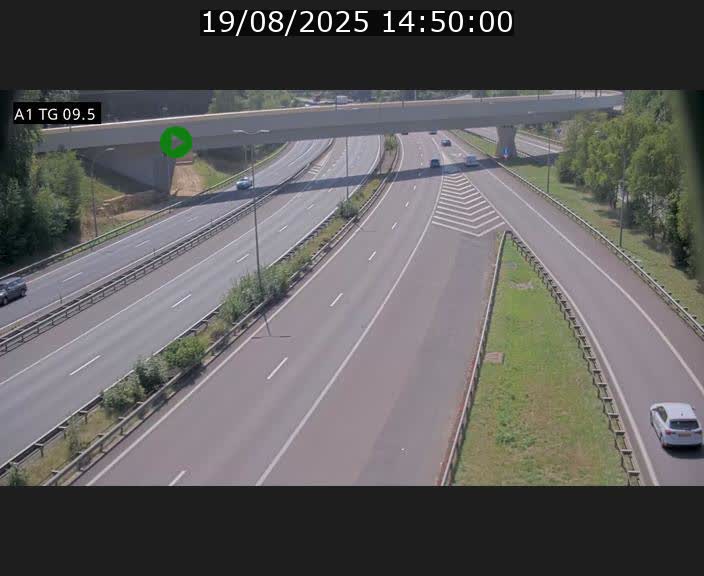 Traffic live webcam Luxembourg Jonction Grünewald - A1 direction Luxembourg-ville - BK 9.5
