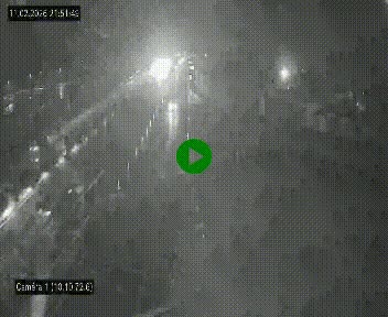 Vue en direct de l'autoroute A10 grâce à un drône situé au-dessus du péage de Virsac