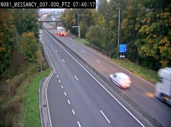 Webcam sur la N81 (E411) à hauteur du Cora Messancy. Vue orientée vers Arlon