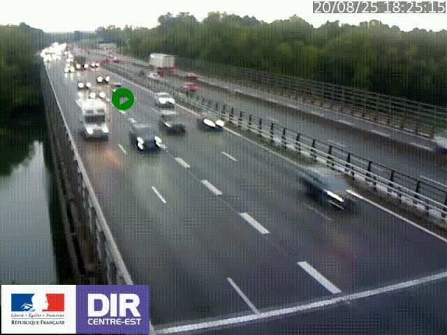 Caméra trafic à la jonction entre l'A46 (Rocade-est de Lyon) et l'A42 à hauteur de Vault-en-Velin en direction de Marseille