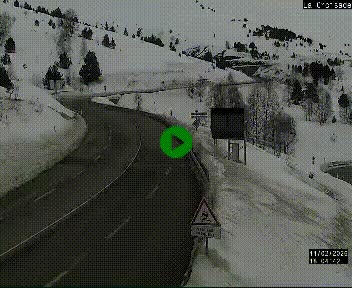 Webcam au carrefour de la croisade, à la jonction entre la N22 et la N320, avant le poste de douane franco-andorrane. Webcam à 1790 mètres d'altitude