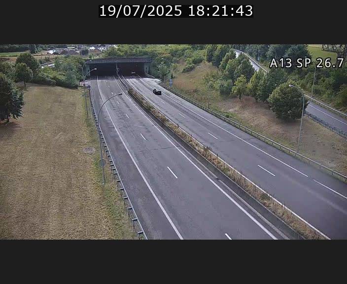 Traffic live webcam Luxembourg Frisange - A13 direction Luxembourg-ville - BK 26.7