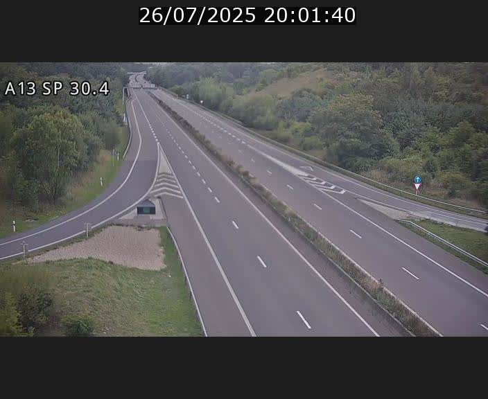 Traffic live webcam Luxembourg Altwies - A13 direction Luxembourg-ville - BK 30.4