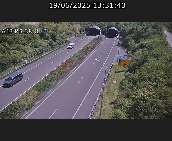 Webcam autoroute A13 à l'entrée ouest du tunnel Markusbierg à Schengen. Vue orientée vers Mondorf-les-Bains