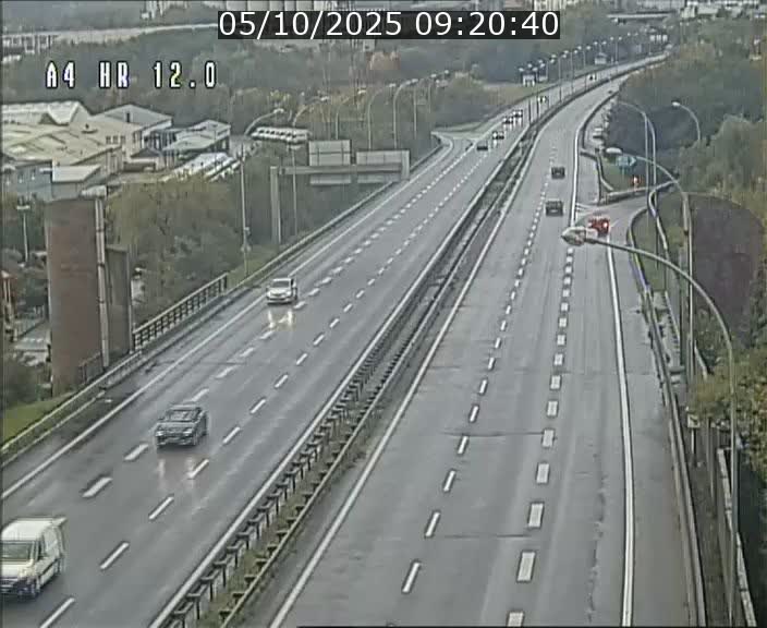 Traffic live webcam Luxembourg Jonction Foetz - A4 - BK 12.0 - direction Esch sur Alzette