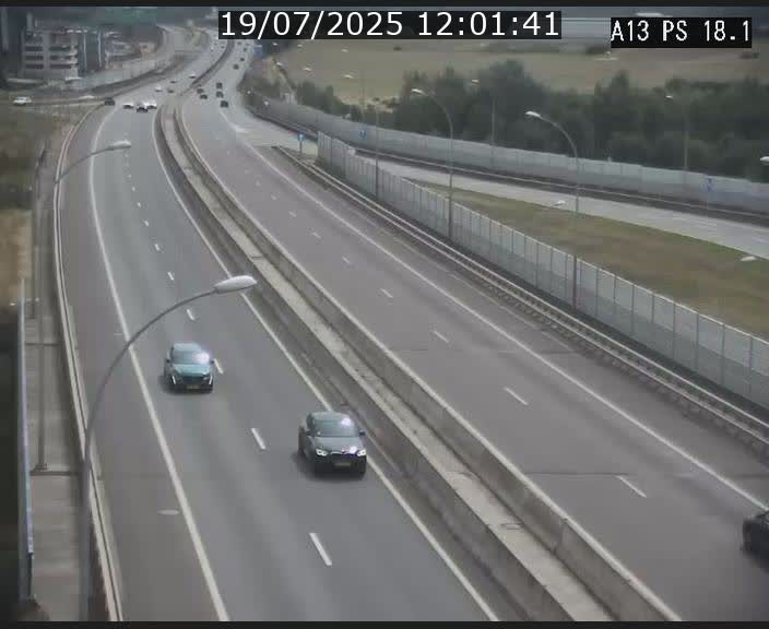 Traffic live webcam Luxembourg Dudelange - A13 direction Croix de Bettembourg - BK 18.1