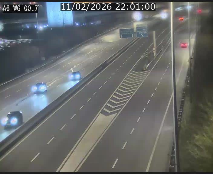 Traffic live webcam Luxembourg Croix de Cessange - A6 - BK 0.7 - direction A3 France