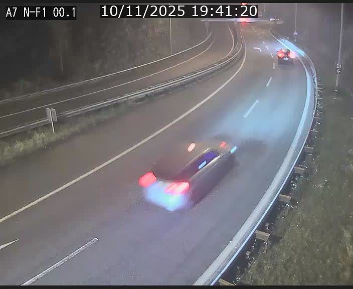 Webcam autoroute Luxembourg A7 située dans la sortie 1 Waldhof, vers la N11, avant le Tunnel Stafelter