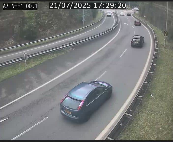 Webcam autoroute Luxembourg A7 située dans la sortie 1 Waldhof, vers la N11, avant le Tunnel Stafelter