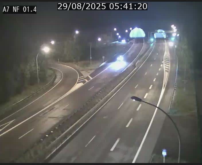 Caméra autoroute Luxembourg A7 - Echangeur Waldhaff - direction Tunnel Stafelter