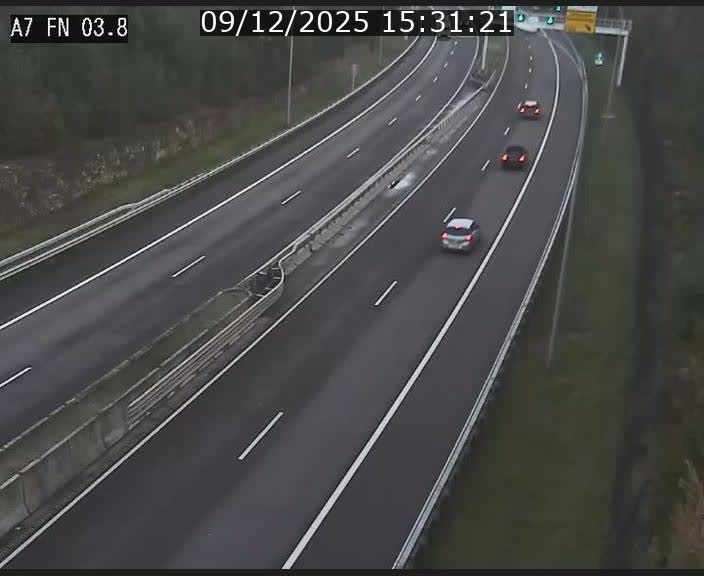 Caméra autoroute Luxembourg A7 - Passage à gibier Rëngelbour - direction Tunnel Stafelter