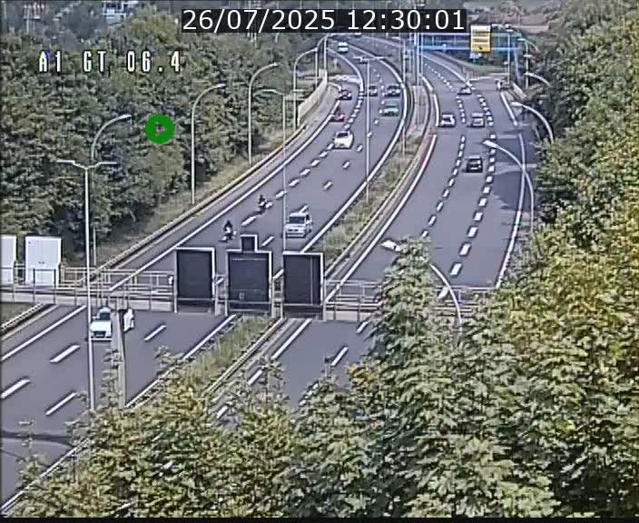 Traffic live webcam Luxembourg Hamm - A1 direction Sandweiler - BK 6.4