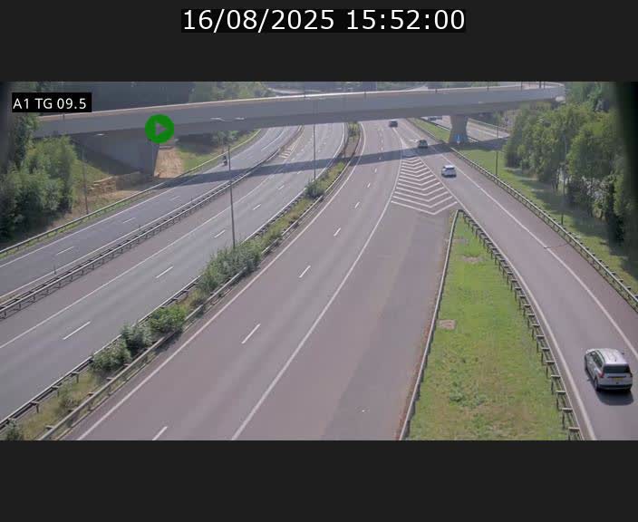Traffic live webcam Luxembourg Jonction Grünewald - A1 direction Luxembourg-ville - BK 9.5